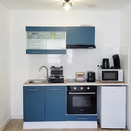 38 M², Vue Sur Le Apartment