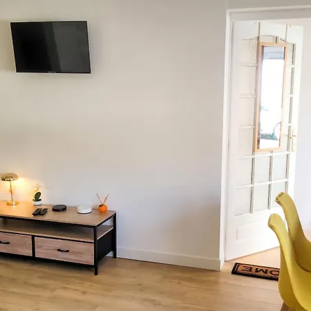 38 M², Vue Sur Le
