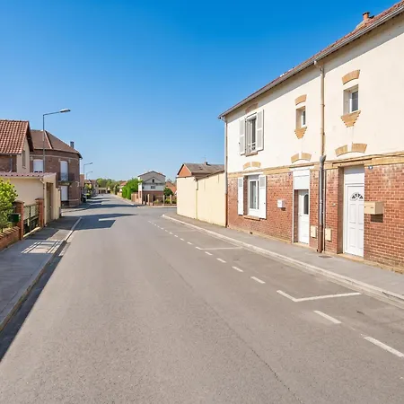 Apartment 38 M², Vue Sur Le *